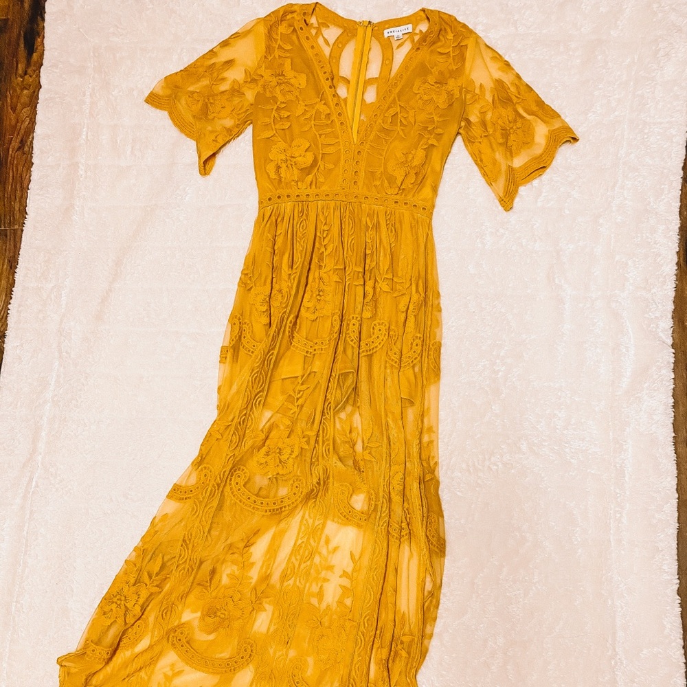 SOCIALITE LACE ROMPER DRESS